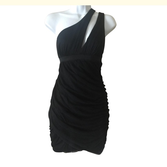 BCBGMaxAzria Dresses & Skirts - BCBG Maxazria Dress